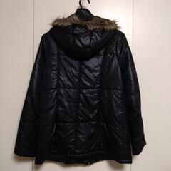 レディース　フード付きジャンバーの画像