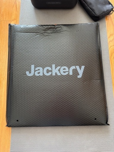 jackeryポータブル電源1000Pro/ソーラーパネル