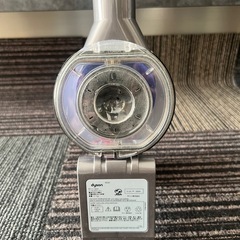 （決まりました🙇‍♀️）😊ジャンク品　ダイソンDC62😊　お引き取りの早い方優先とさせて頂きます🙇‍♀️の画像