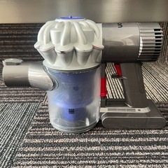 （決まりました🙇‍♀️）😊ジャンク品　ダイソンDC62😊　お引き取りの早い方優先とさせて頂きます🙇‍♀️の画像