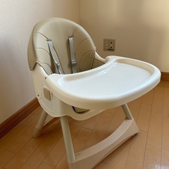ベビー食事用チェア