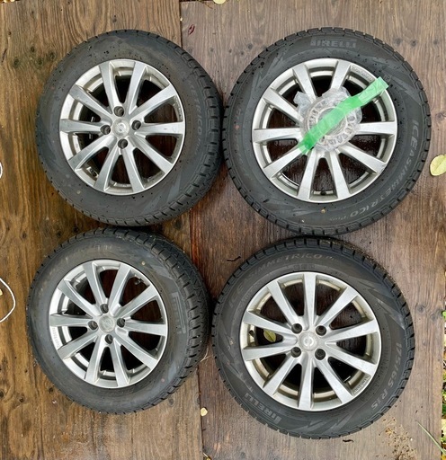 スタッドレスタイヤ175/65R15 84Q (4本セット)値引き中‼️