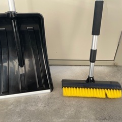 雪かきスコップ等 の画像