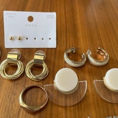 ピアス指輪まとめ売りの画像