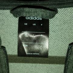 adidas・スウェット（上下）の画像