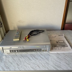 SANYO DVDプレーヤー一体型ビデオテープレコーダー