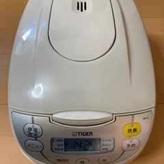炊飯器の画像