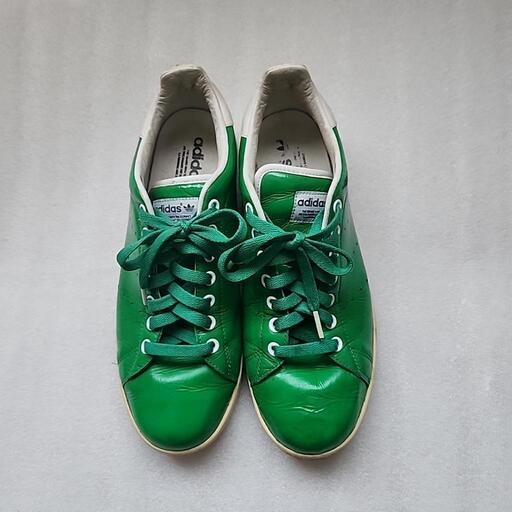 ヴィンテージadidasエナメルスニーカー