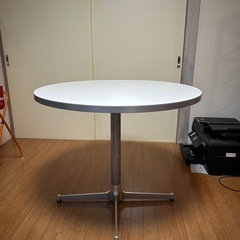 丸テーブル