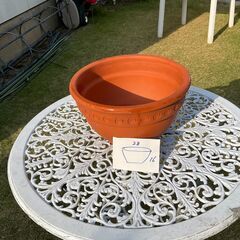 園芸　陶器鉢の画像