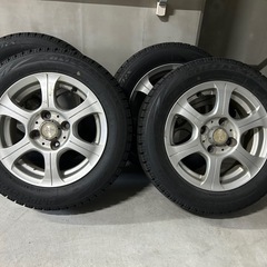 ブリヂストンスタッドレスタイヤVRX13インチ