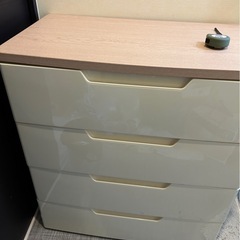 アイリスオーヤマ　ウッドトップチェスト4段　約72.8cm x4...