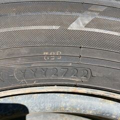 ヨコハマスタッドレス　195/65R15 2022年製　タイヤのみ4本の画像