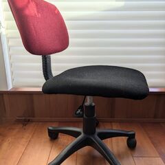椅子　オフィスチェアの画像