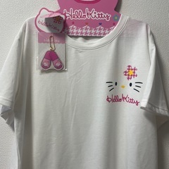 【新品】ハローキティ　Tシャツ、パンツ上下セット