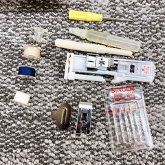 シンガールミナ3000 説明書付 コンピュータミシン の画像