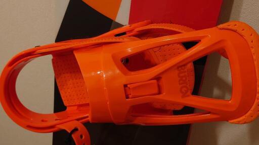 BURTON スノーボード 赤 ブーツ ケース４点セット BURTON スノーボード 赤 ブーツ ケース4点セット スノーボード 一式