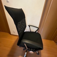 値下げ★キャスター付きのイス、昇降機能付きの画像