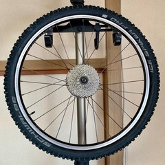 程度良好 MTBスパイクタイヤ ホイール スプロケ ディスク クイック付きの画像