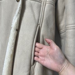 マーキュリーデュオ　フェイクムートンコート　ベージュの画像