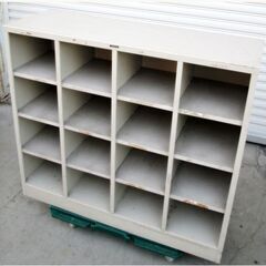 ②KOKUYO　スチール製　下駄箱　シューズボックス　オフィス　...
