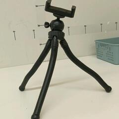 1124-571 三脚　自由自在に調節可