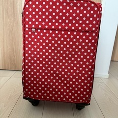 旅行　キャリーケース　キャリーバック　赤　ドット柄