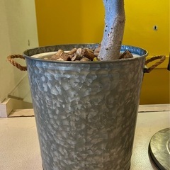ブリキ　レトロ　蓋付きゴミ箱　バケツ型ペール　大型鉢カバー　プラ...