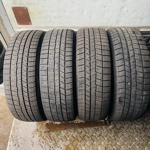 バリ山　DUNLOP ダンロップ　WM03 195/65R15 スタッドレス　タイヤ　冬タイヤ　2021年製　15インチ