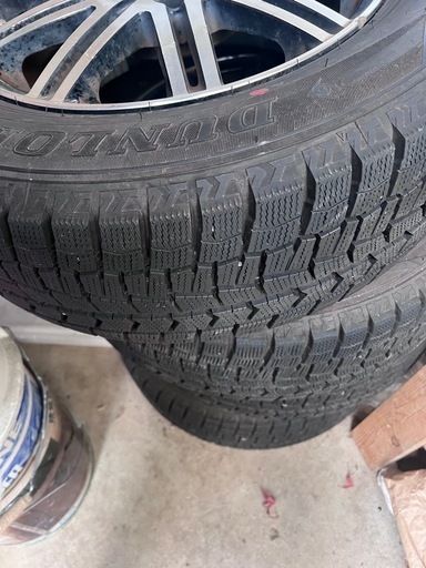 【取引中】スタッドレスタイヤ➕ホイールセット R15