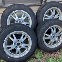 プリウス　スタットレス　セット　の画像
