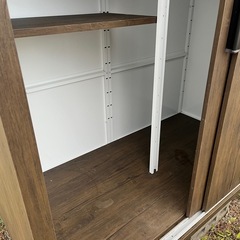 サンキン　物置　E-Style ピアレス　1790 木目調　ダークウッドの画像