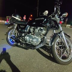 空冷二気筒バイク