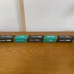 15ワット蛍光管　東芝　メロウＺ 　昼白色タイプ　スターター形　...