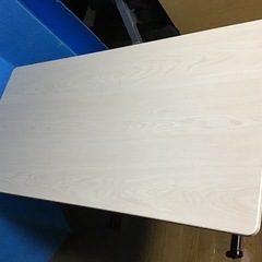 【美品】テーブル　机　デスク