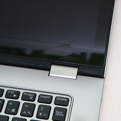 DELL inspiron13 7000Series Inspiron 7348の画像