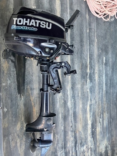 値下げ　
2馬力　4スト　船用　トーハツエンジン