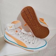 (商談中)■PUMA■26cm■ハイカット■スニーカー
