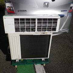 お取り引き中◆パナソニック　2.2Kエアコン　6～8畳用　CS-220DFL-W　内部クリーンエオリア　2021年の画像