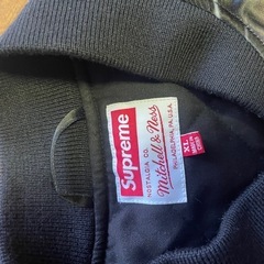 Supreme×ミッチェルアンドネスコラボ 入手困難 スタジャン SS22
の画像