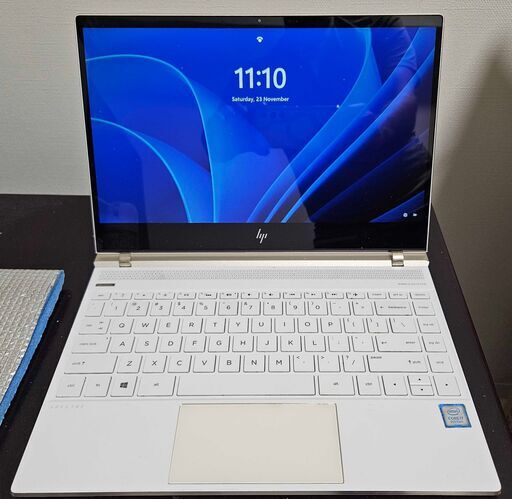 HP Spectre 13-af012dx i7-8550U (英語キーボード)
