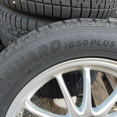 スタッドレスタイヤ　225/55R17の画像