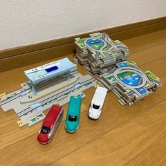 電車のおもちゃ差し上げます。