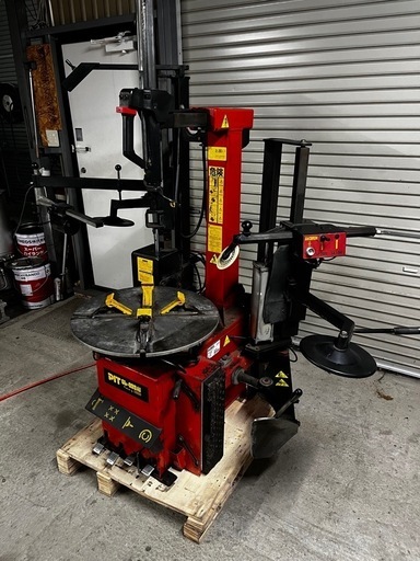 決まりました　修理済　タイヤチェンジャー  両側サポート付　20インチ