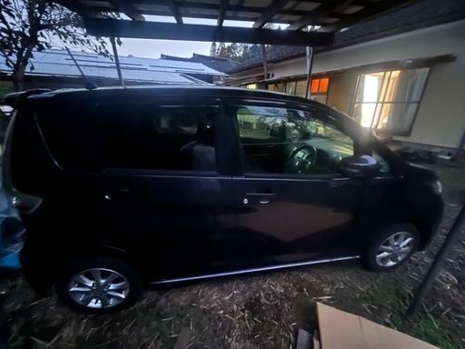 三菱　EKカスタム紫色　フロントバンパーカスタム車　軽自動車