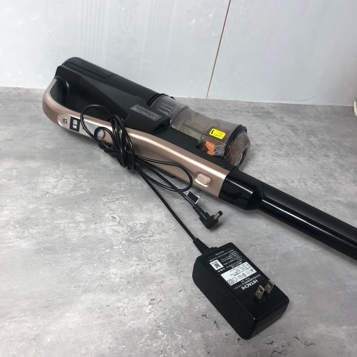 日立充電式掃除機  型式：PV-BHL3000J