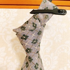 HIROKO KOSHINO クリーニング済みネクタイの画像