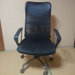 あげます　オフィスチェア G-AIR パソコンチェアー メッシュ  椅子  ロッキング  ハイバック ランバーサポート付 （ゴムが緩んでます） 床傷防止PUキャスター 肘付 パソコンチェア ワークチェア  の画像