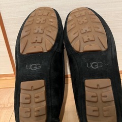 😊急募　お値下げしました‼️UGG本革スェードモカシン😊お取り引きの早い方優先とさせて頂きます🙇‍♀️の画像
