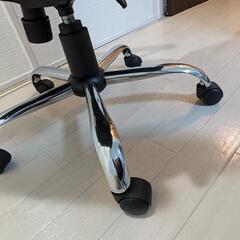 メッシュバックチェアハイバック　肘付 ブラックの画像